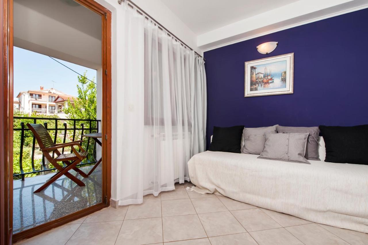 Apartments Vanda روفينج المظهر الخارجي الصورة