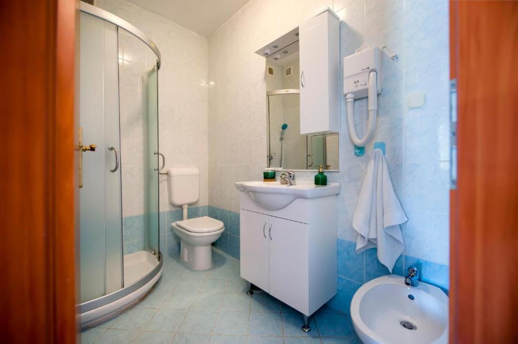 Apartments Vanda روفينج المظهر الخارجي الصورة