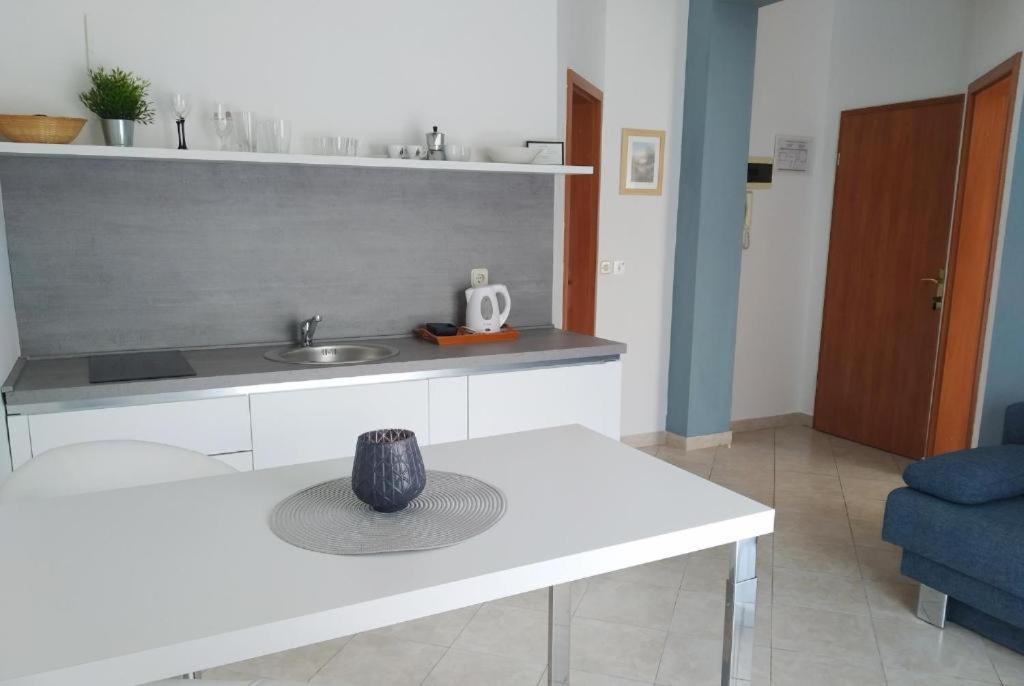 Apartments Vanda روفينج المظهر الخارجي الصورة