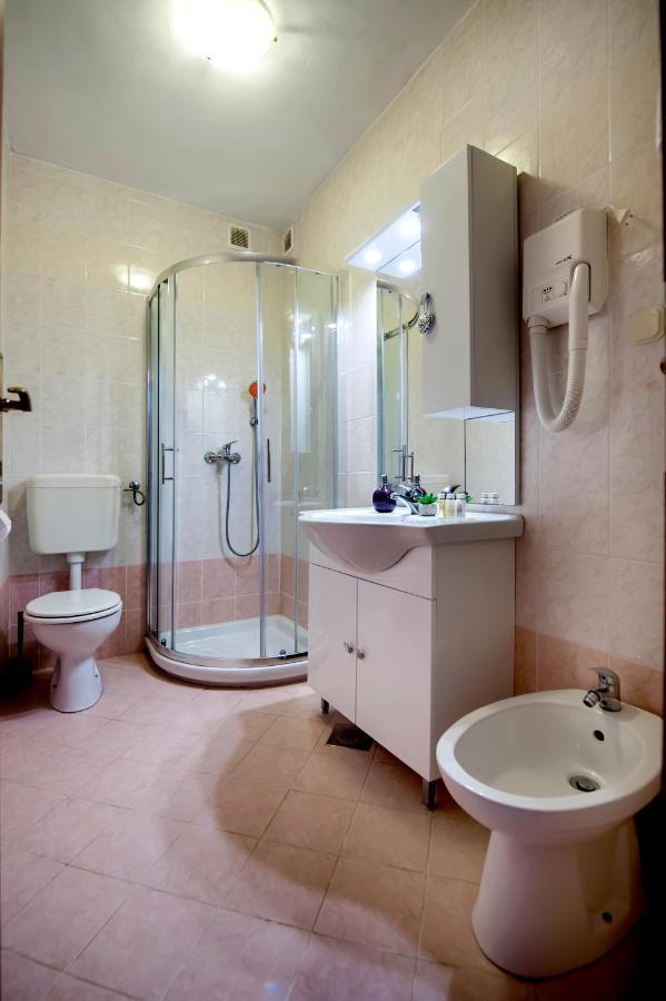 Apartments Vanda روفينج المظهر الخارجي الصورة